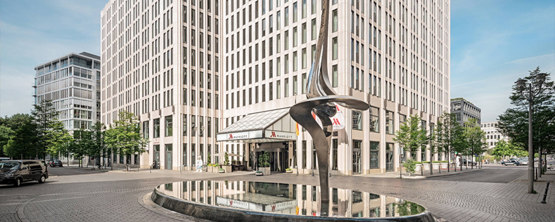  Foto zu 45. Generali Berliner Halbmarathon 2026 - EHS Booking 